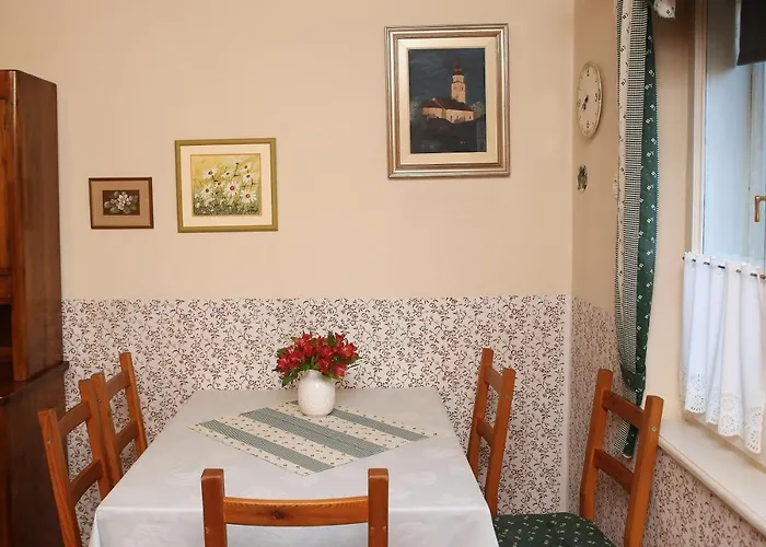 Ostir Holiday home Cerknica